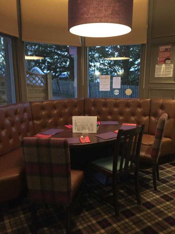 Burnett Arms Otel Inverurie Dış mekan fotoğraf