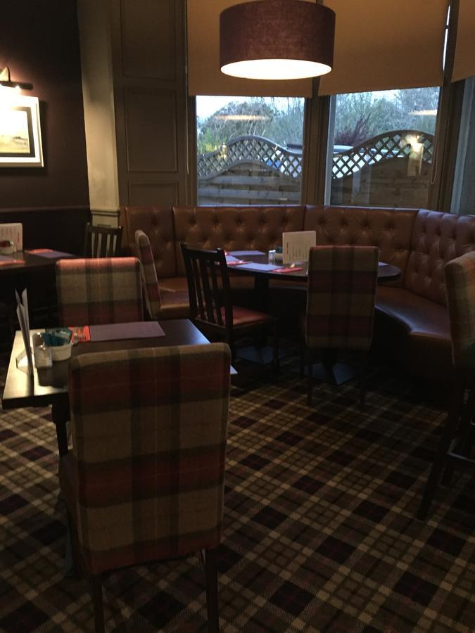 Burnett Arms Otel Inverurie Dış mekan fotoğraf